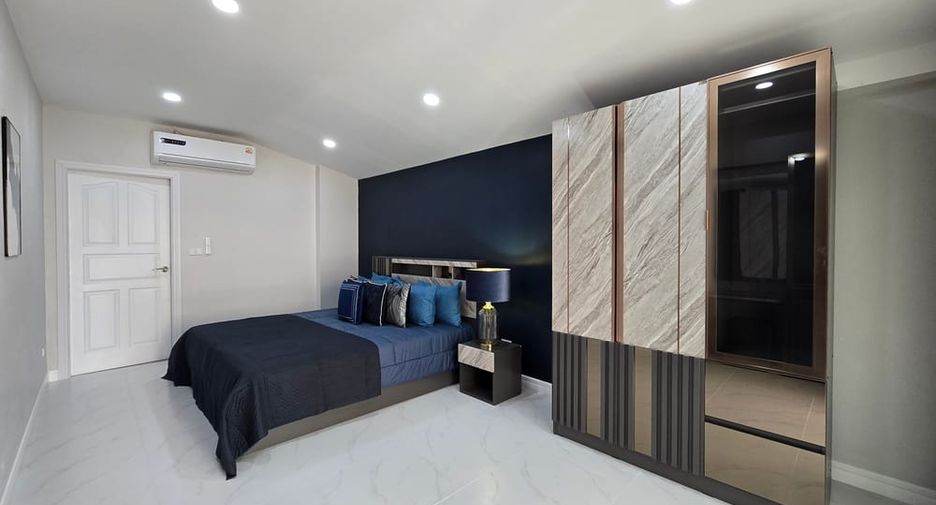 Haus zur Miete und zum Kauf mit 4 Zimmer in Bang Lamung, Chonburi