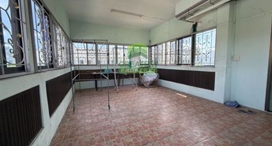 For sale 4 bedrooms house in Bang Bon, Bangkok