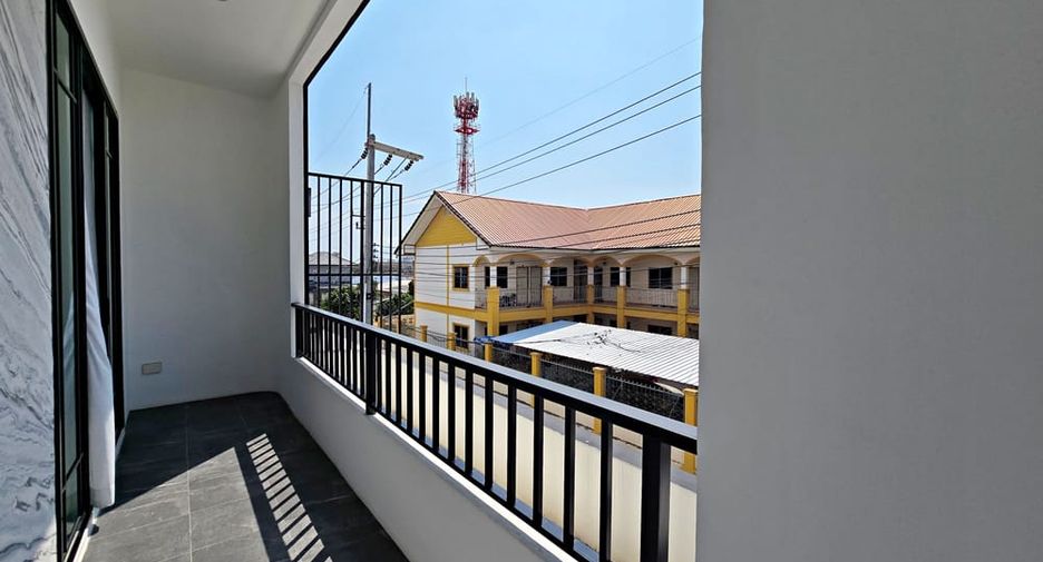 For sale 3 bedrooms house in Bang Lamung, Chonburi