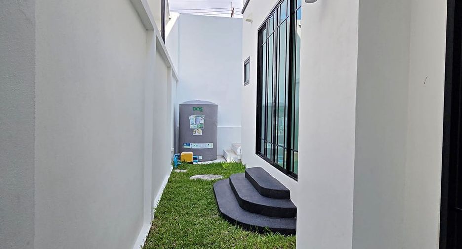 For sale 3 bedrooms house in Bang Lamung, Chonburi