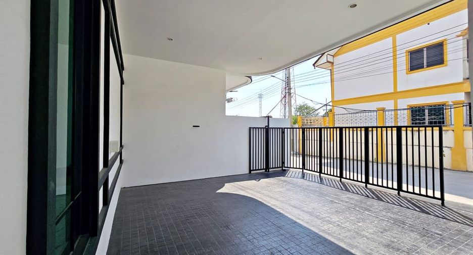 For sale 3 bedrooms house in Bang Lamung, Chonburi