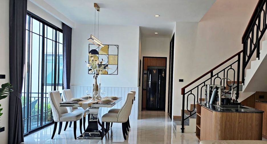 For sale 3 bedrooms house in Bang Lamung, Chonburi
