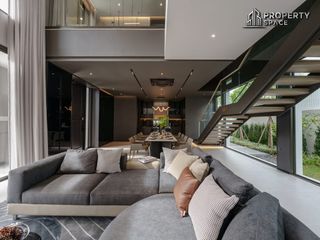 For sale 5 bedrooms house in Bang Lamung, Chonburi
