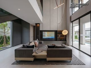 For sale 5 bedrooms house in Bang Lamung, Chonburi