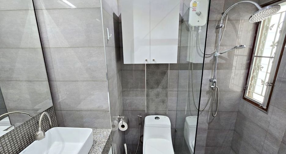 For sale 2 ベッドルーム condo in Jomtien, Pattaya