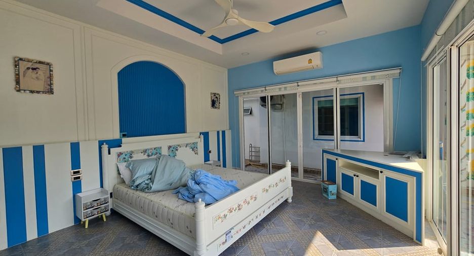 For sale 5 ベッドルーム house in Huay Yai, Pattaya