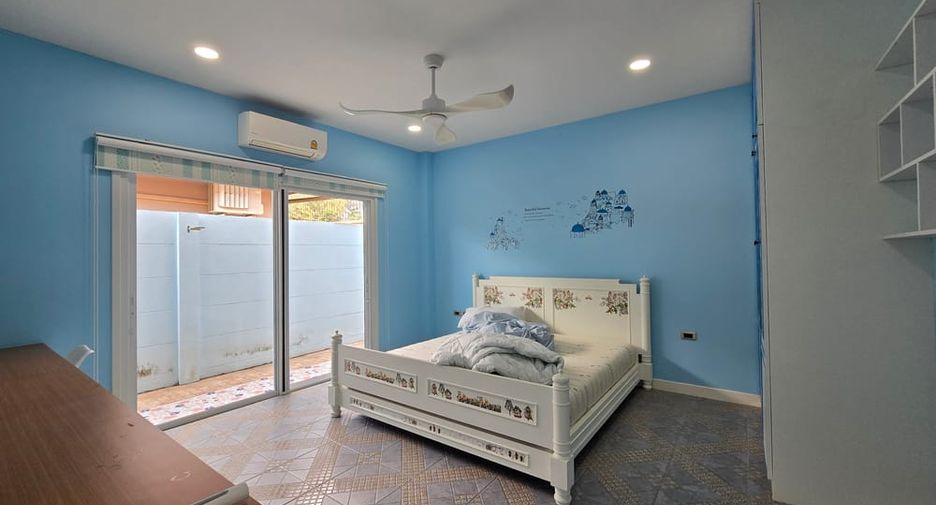 For sale 5 ベッドルーム house in Huay Yai, Pattaya