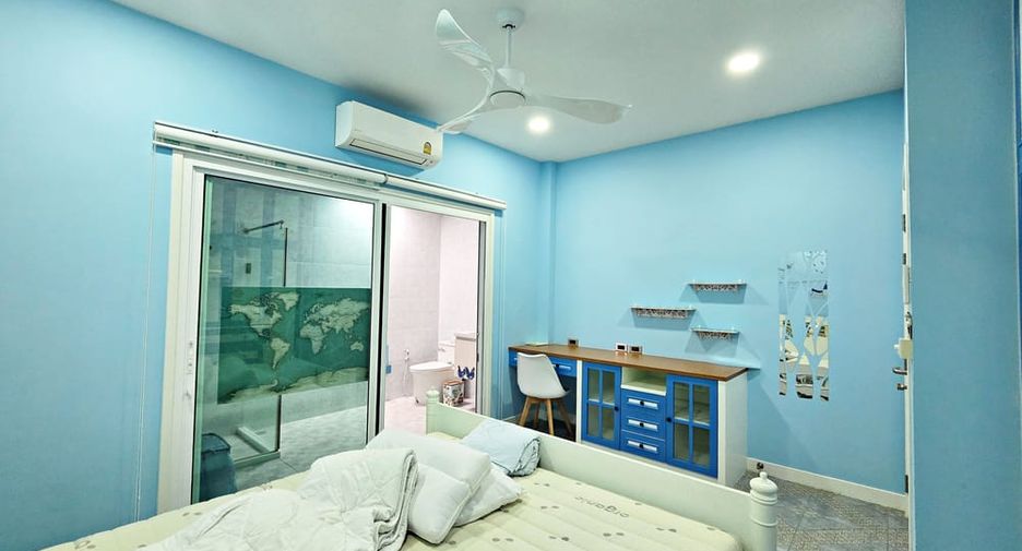 For sale 5 ベッドルーム house in Huay Yai, Pattaya
