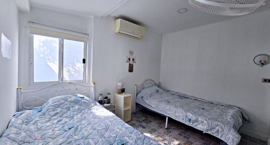 For sale 5 ベッドルーム house in Huay Yai, Pattaya