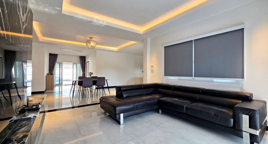 Villa zum Kauf mit 3 Zimmer in Bang Lamung, Chonburi