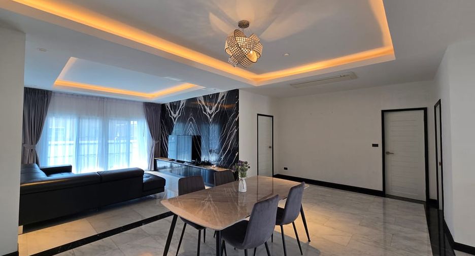 Villa zum Kauf mit 3 Zimmer in Bang Lamung, Chonburi