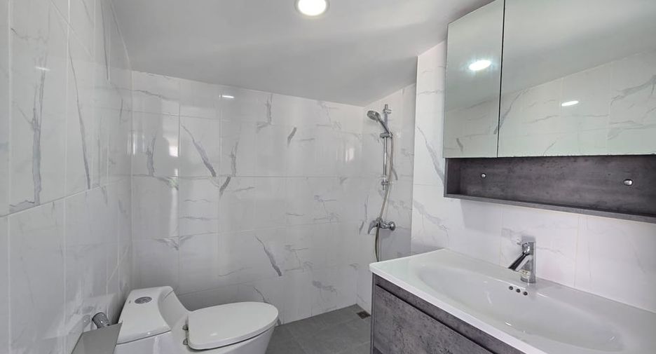 Villa zum Kauf mit 3 Zimmer in Bang Lamung, Chonburi