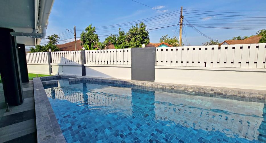 Villa zum Kauf mit 3 Zimmer in Bang Lamung, Chonburi