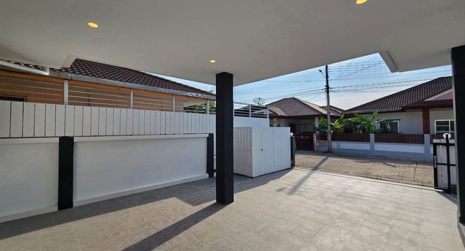 Villa zum Kauf mit 3 Zimmer in Bang Lamung, Chonburi