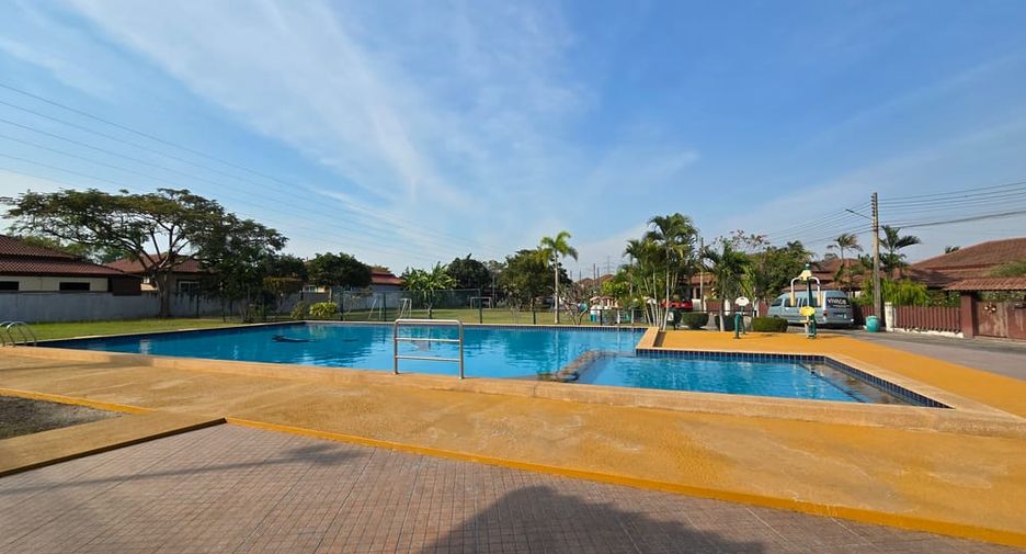 Villa zum Kauf mit 3 Zimmer in Bang Lamung, Chonburi