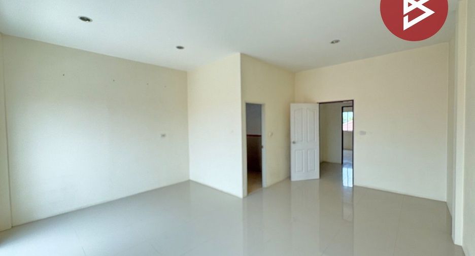 出售 2 卧室 商业空间 在 Mueang Nakhon Pathom, Nakhon Pathom