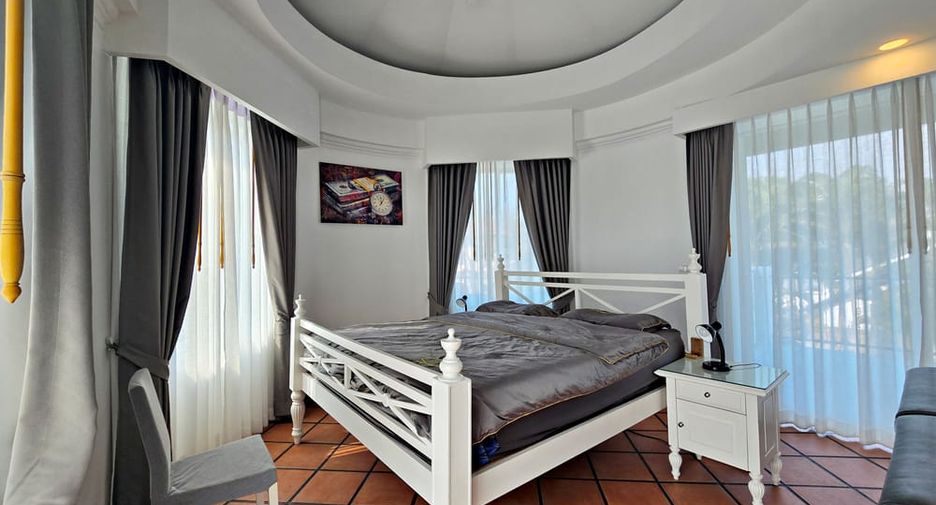 Villa zur Miete mit 4 Zimmer in Bang Lamung, Chonburi