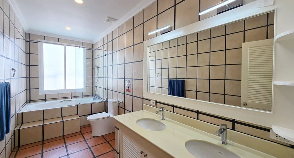 Villa zur Miete mit 4 Zimmer in Bang Lamung, Chonburi