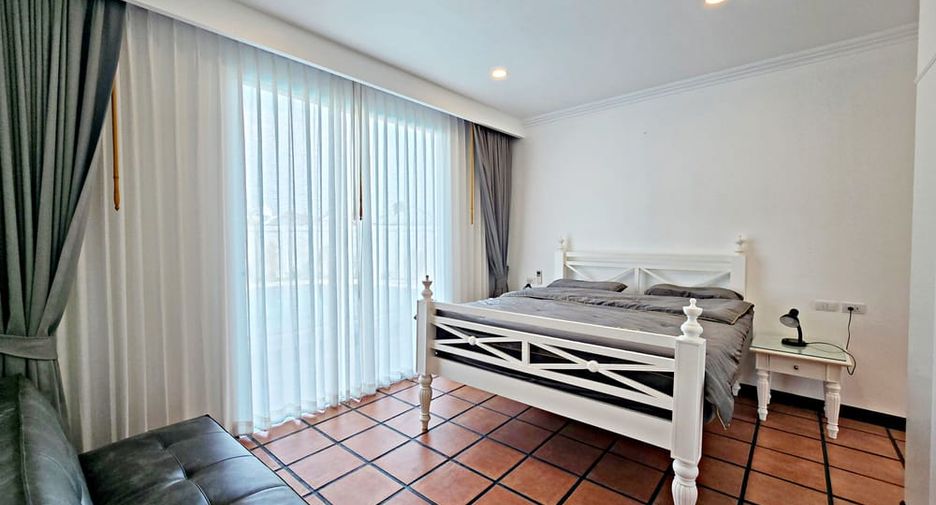 Villa zur Miete mit 4 Zimmer in Bang Lamung, Chonburi