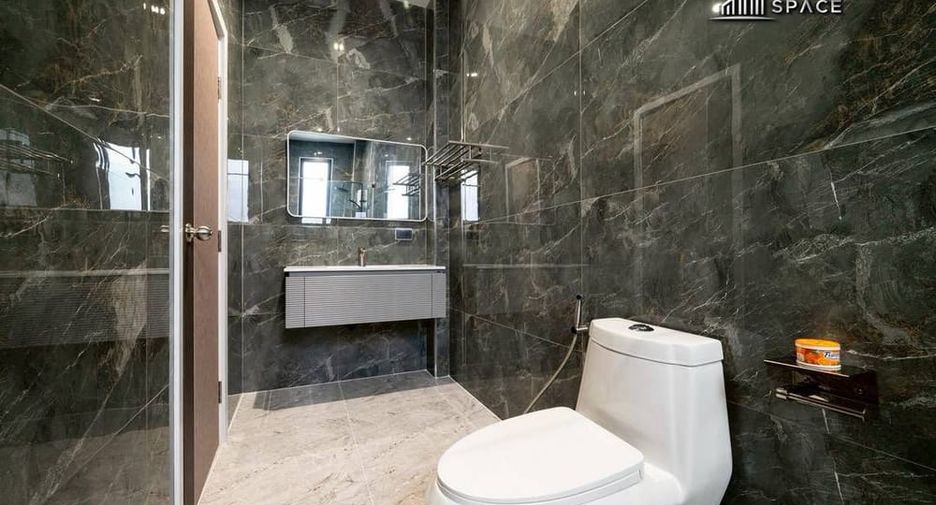 Villa zum Kauf mit 3 Zimmer in Bang Lamung, Chonburi
