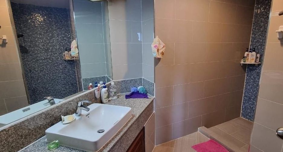 Condo en alquiler de 3 habitaciones en Na Jomtien, Pattaya