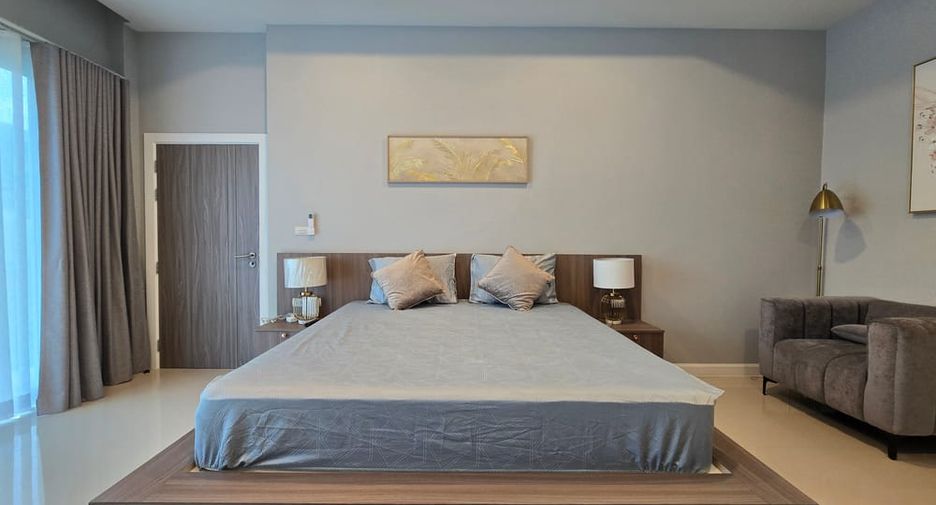 For sale 3 bedrooms villa in Huay Yai, Pattaya