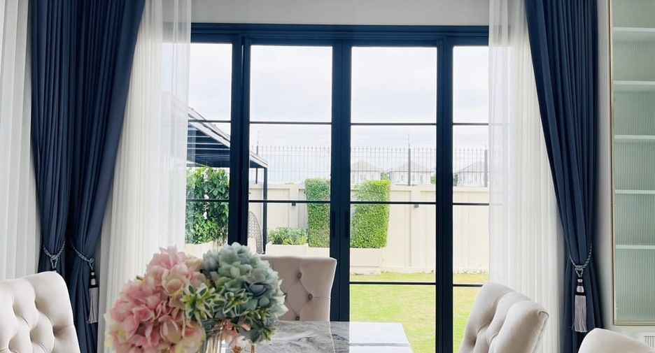 Villa zur Miete mit 5 Zimmer in Bang Lamung, Chonburi