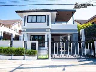À vendre 4 chambres villa à Bang Lamung, Chonburi