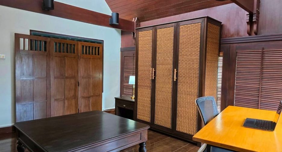 Condo en alquiler de 3 habitaciones en Jomtien, Pattaya