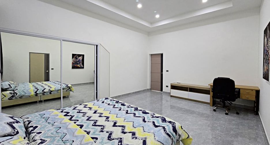 For rent そして for sale 6 ベッドルーム villa in Bang Lamung, Chonburi