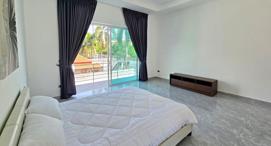 For rent そして for sale 6 ベッドルーム villa in Bang Lamung, Chonburi