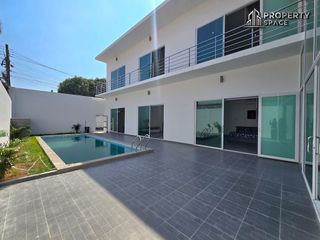For rent そして for sale 6 ベッドルーム villa in Bang Lamung, Chonburi