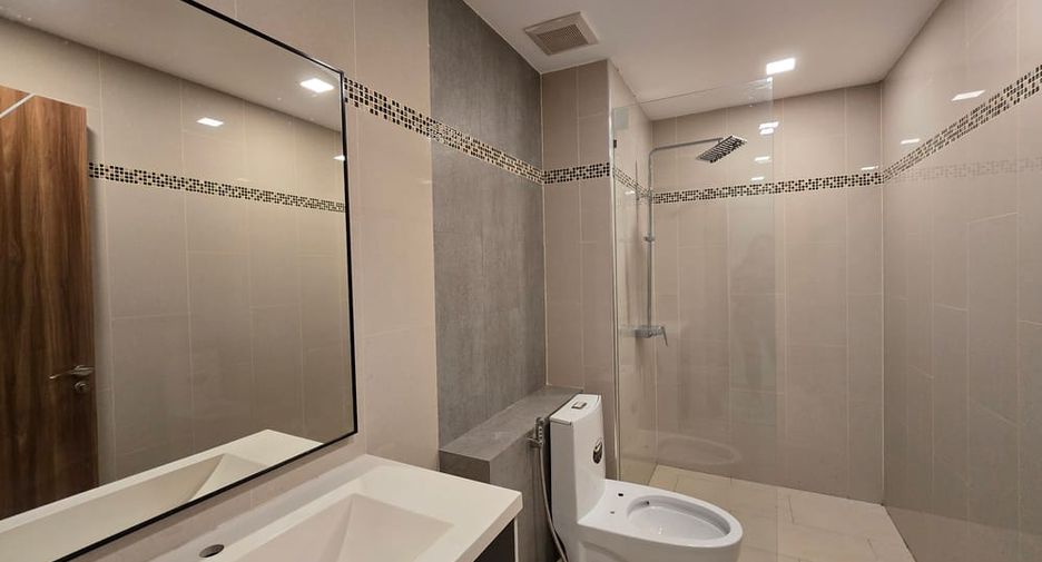 For sale 2 bedrooms condo in Jomtien, Pattaya