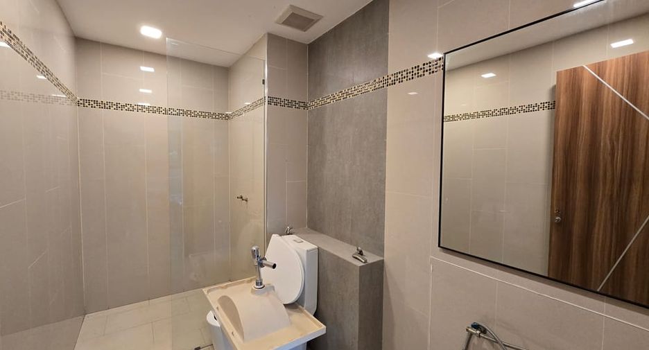 For sale 2 bedrooms condo in Jomtien, Pattaya