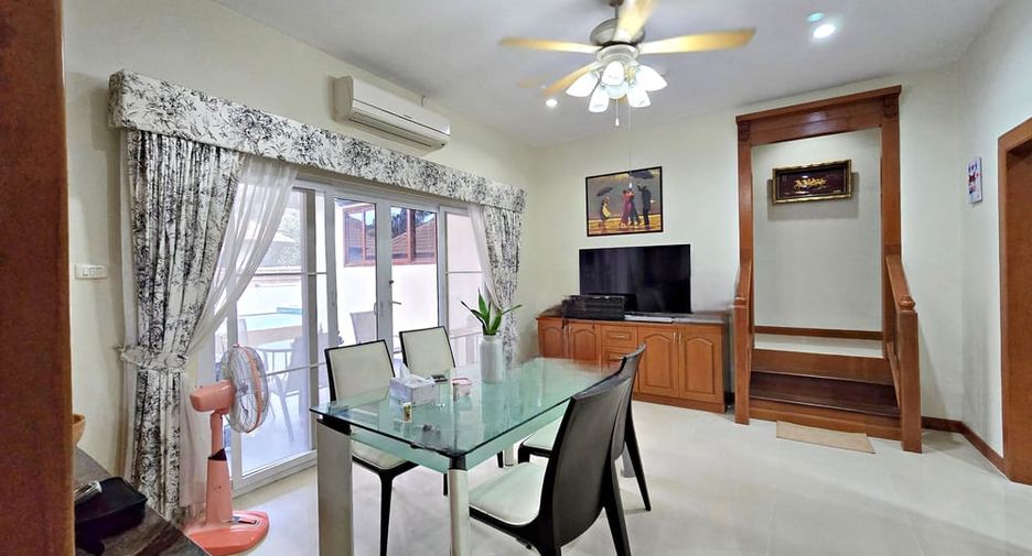 Villa zum Kauf mit 3 Zimmer in Bang Lamung, Chonburi