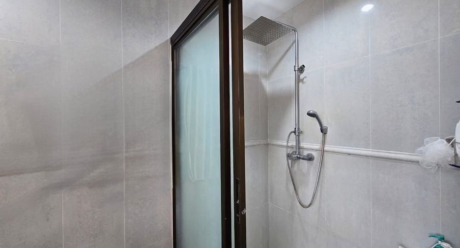 Villa zum Kauf mit 3 Zimmer in Bang Lamung, Chonburi