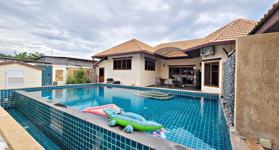 Villa zum Kauf mit 3 Zimmer in Bang Lamung, Chonburi