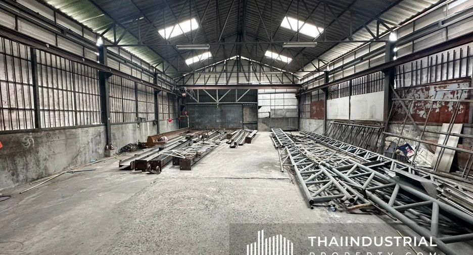 For rent retail Space in Mueang Samut Prakan, Samut Prakan