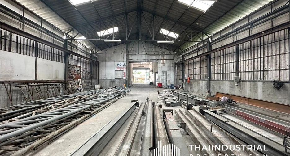 For rent retail Space in Mueang Samut Prakan, Samut Prakan