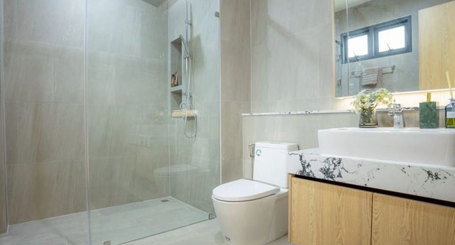 À vendre 4 chambres villa à Bang Lamung, Chonburi
