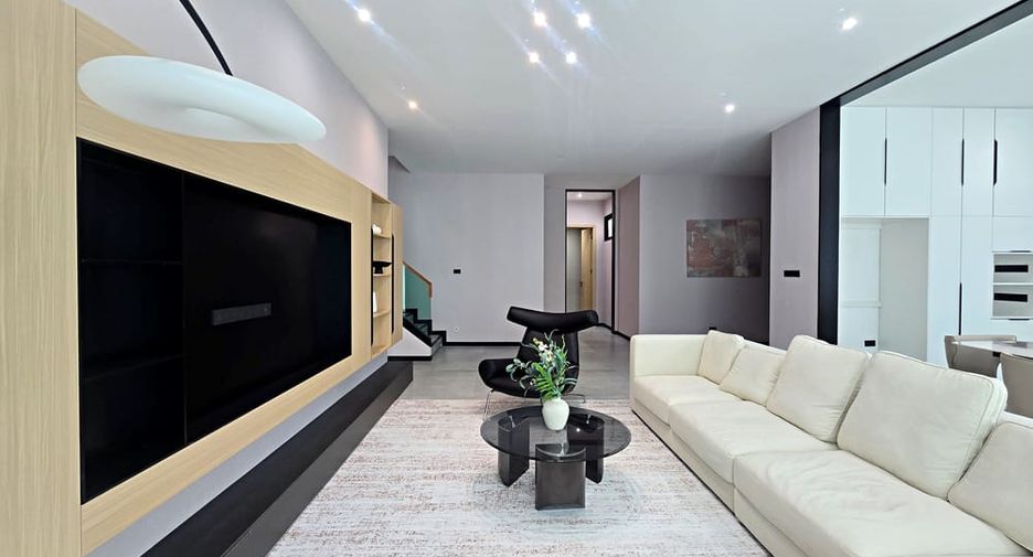 Villa en venta de 5 habitaciones en Jomtien, Pattaya