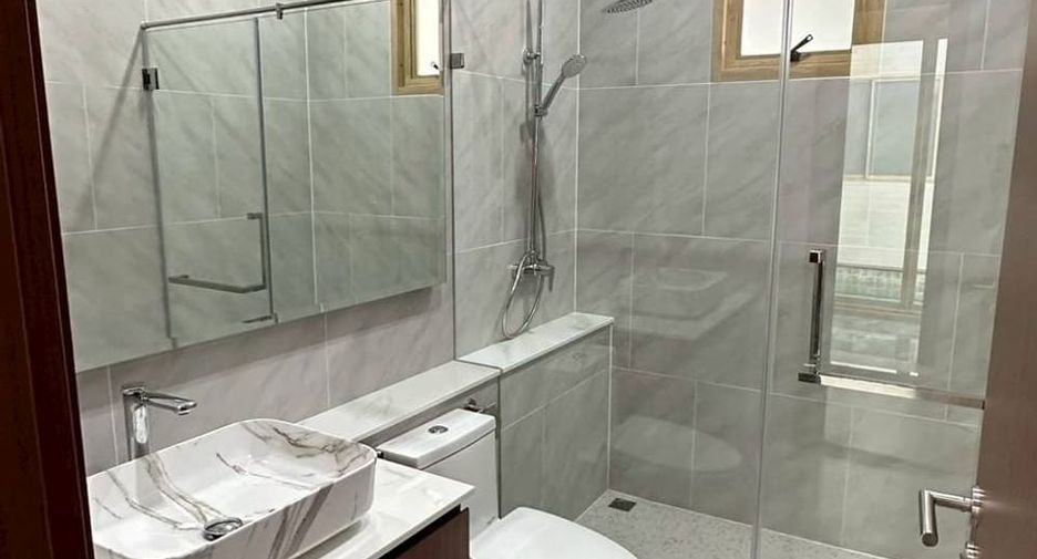 Villa zur Miete mit 4 Zimmer in Bang Lamung, Chonburi