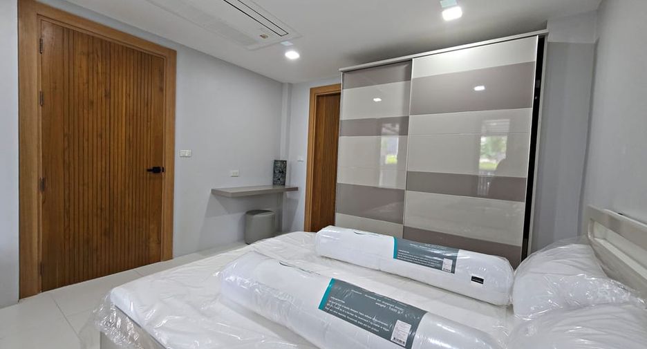 À vendre 4 chambres villa à Bang Lamung, Chonburi