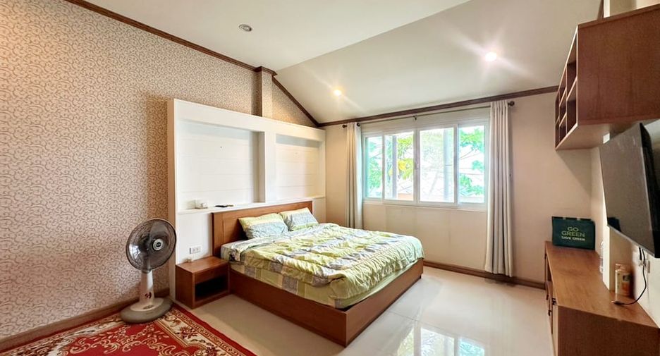 Villa zur Miete und zum Kauf mit 6 Zimmer in Bang Lamung, Chonburi
