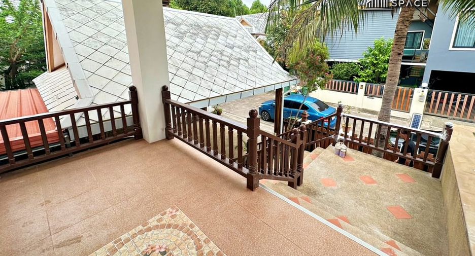 Villa zur Miete und zum Kauf mit 6 Zimmer in Bang Lamung, Chonburi