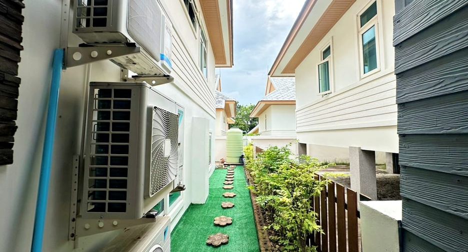 Villa zur Miete und zum Kauf mit 6 Zimmer in Bang Lamung, Chonburi