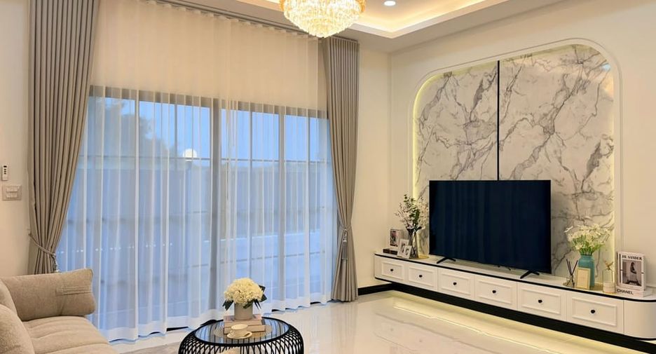 For sale 3 bedrooms villa in East Pattaya, Pattaya