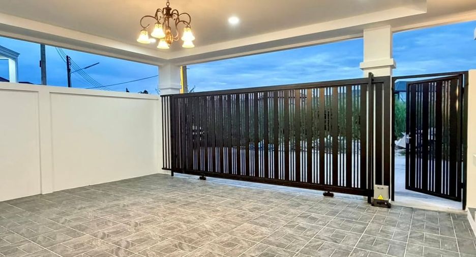 For sale 3 bedrooms villa in East Pattaya, Pattaya