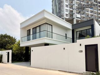 À vendre 4 chambres villa à Bang Lamung, Chonburi