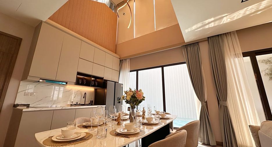 For sale 4 bedrooms villa in Jomtien, Pattaya